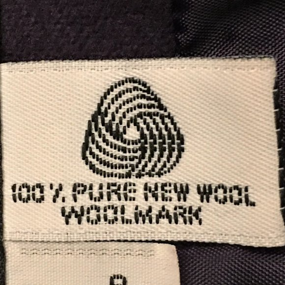 SAG HARBOR PETITE 100% Wool Blazer - Picture 9 of 9